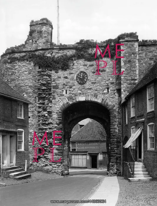 : THE LAND GATE, RYE : THE LAND GATE, RYE