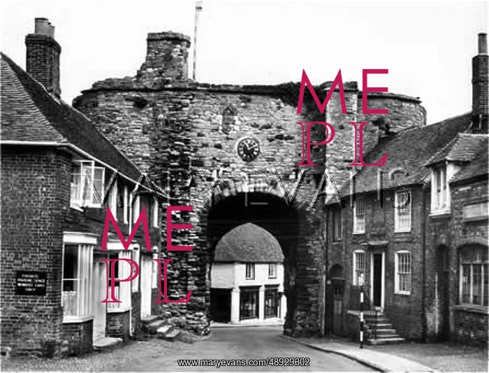 : THE LAND GATE, RYE : THE LAND GATE, RYE