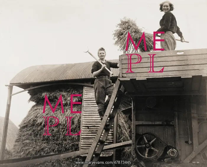  : Land Girls WWII