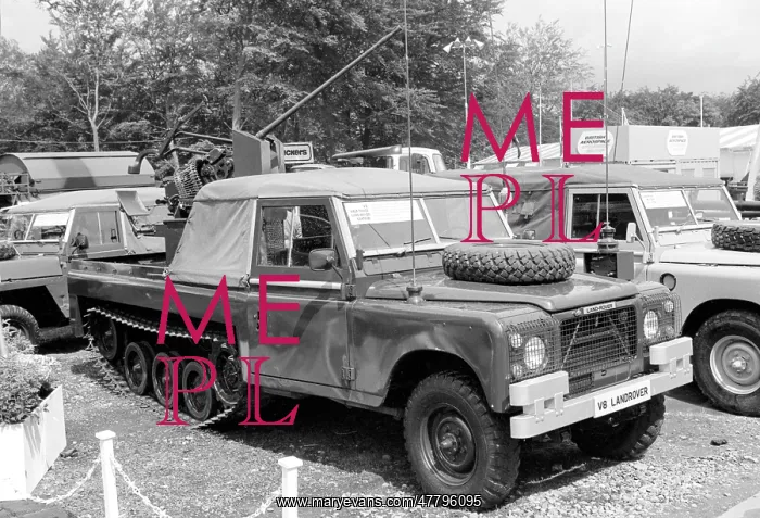  : Land Rover Centaur