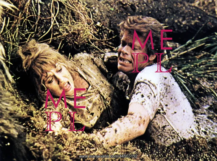 : The Land That Time Forgot (1975) : The Land That Time Forgot (1975)