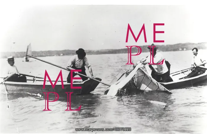 : Langley's Aerodrome in the Potomac River : Langley's Aerodrome in the Potomac River