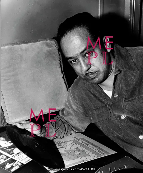 : Langston Hughes : Langston Hughes