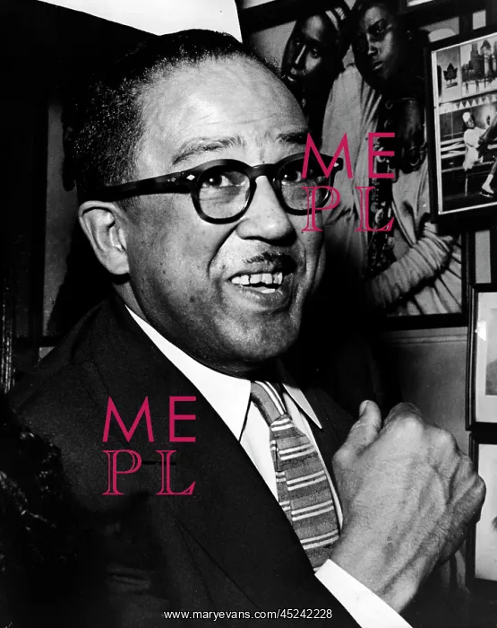: Langston Hughes : Langston Hughes