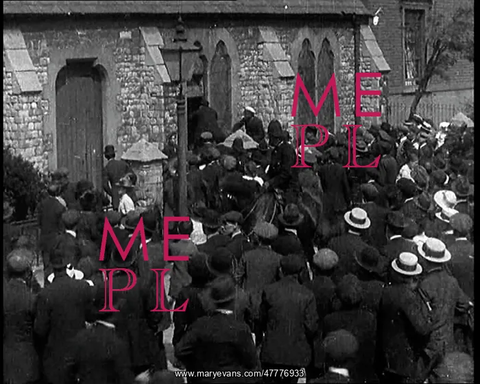 : A Large Crowd Surrounding and Assaulting A : A Large Crowd Surrounding and Assaulting A