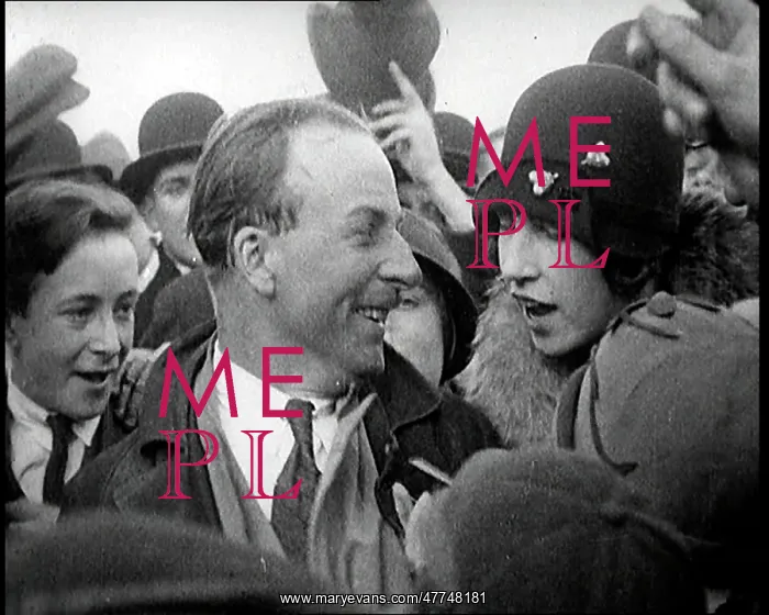 : A Large Group of People Greeting Sir Alan Cobham : A Large Group of People Greeting Sir Alan Cobham