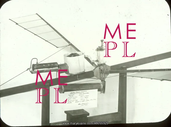 : A larger model of the flapping wing machine : A larger model of the flapping wing machine