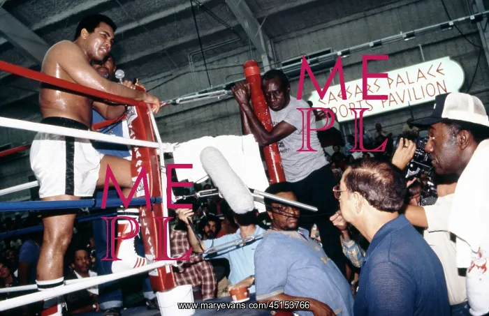 : Larry Holmes : Larry Holmes