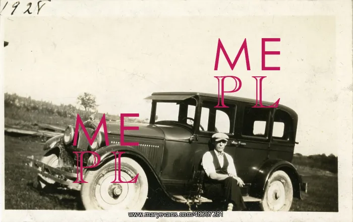  : Late 1920s Hupmobile Vintage Car