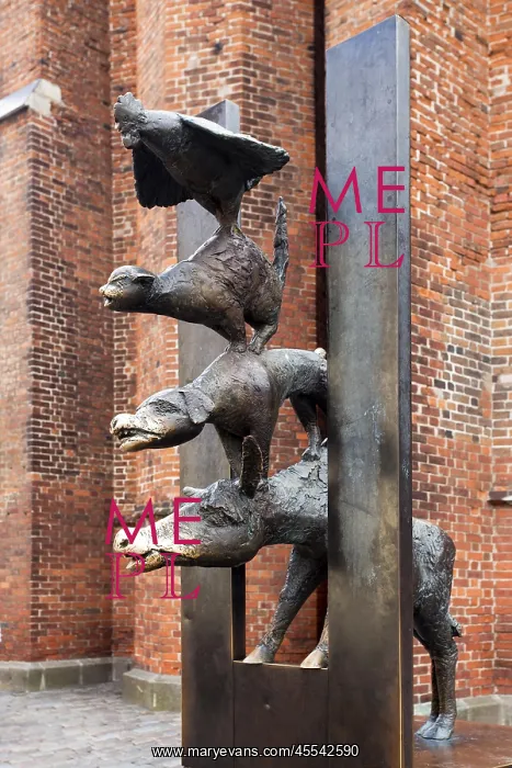 : Latvia. Riga. Musicians of Bremen : Latvia. Riga. Musicians of Bremen