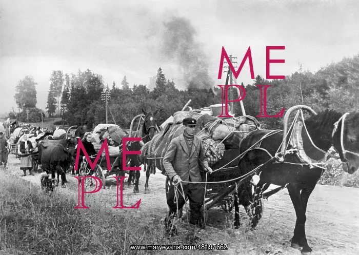 : Latvian refugees on the Eastern front, 1944 : Latvian refugees on the Eastern front, 1944