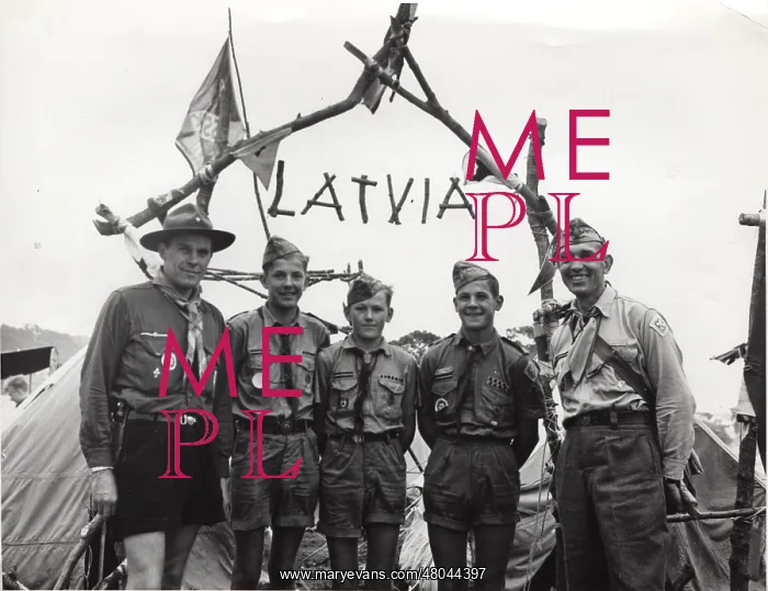 : Latvian Scouts in Exile at camp : Latvian Scouts in Exile at camp