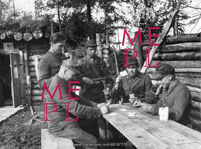 : Latvian Volunteer of the Weapon-SS on the Eastern Front, 194 : Latvian Volunteer of the Weapon-SS on the Eastern Front, 194