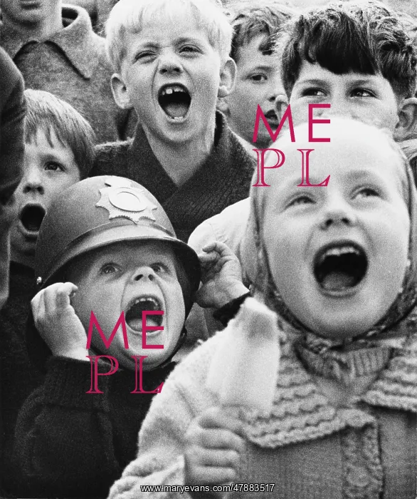 : Laughing children at Punch & Judy Show : Laughing children at Punch & Judy Show