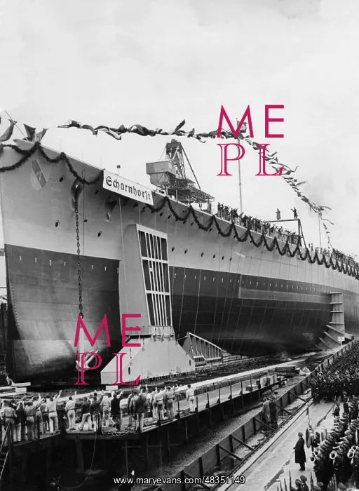 : Launch of the Scharnhorst in Wilhelmshaven, 1936 : Launch of the Scharnhorst in Wilhelmshaven, 1936