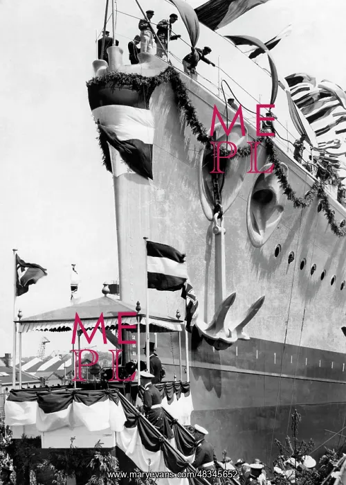 : Launching of the Admiral Graf Spee, 1934 : Launching of the Admiral Graf Spee, 1934
