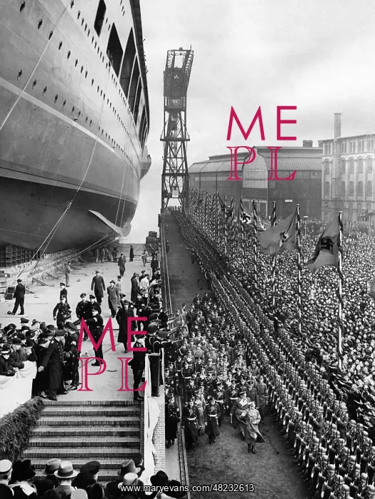 : Launching of the Graf Zeppelin in Kiel, 1938 : Launching of the Graf Zeppelin in Kiel, 1938