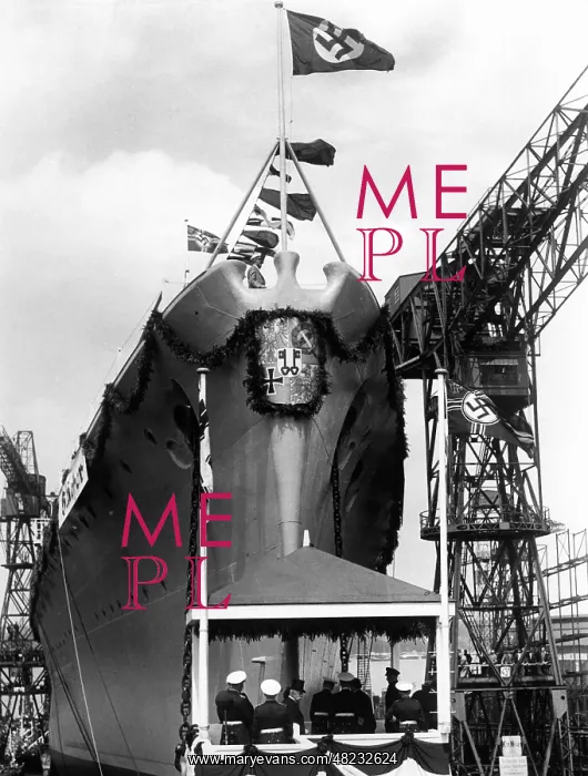 : Launching of the heavy cruiser Bluecher, 1937 : Launching of the heavy cruiser Bluecher, 1937