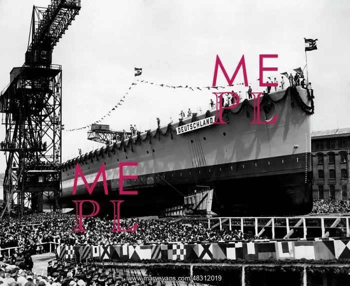 : Launching of Panzerschiff Deutschland, 1931 : Launching of Panzerschiff Deutschland, 1931