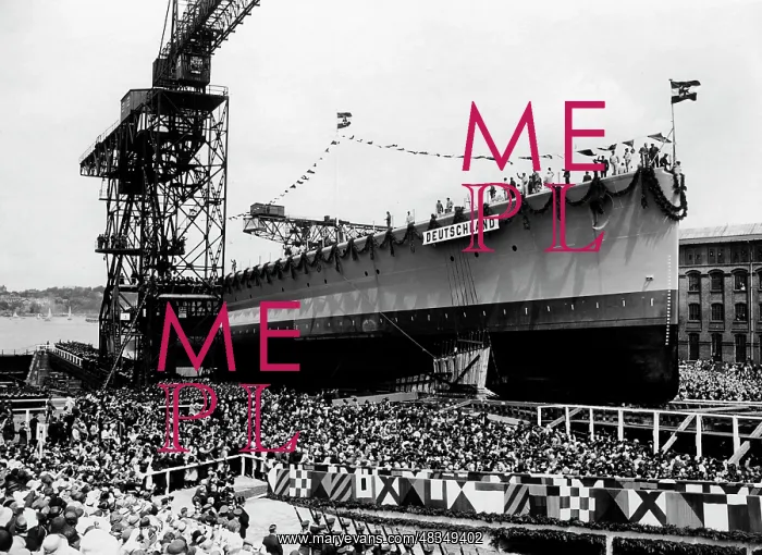 : Launching of Panzerschiff Deutschland, 1931 : Launching of Panzerschiff Deutschland, 1931