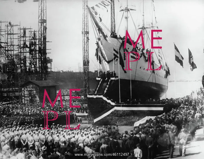 : Launching of the sailing ship GORCH : Launching of the sailing ship GORCH