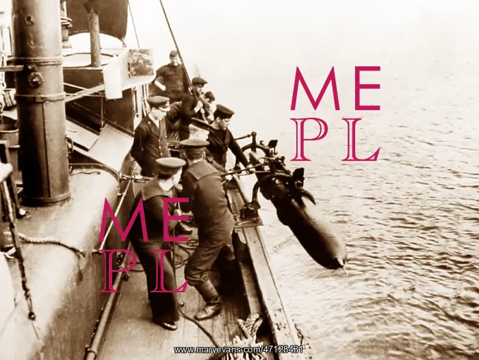  : Launching a torpedo from a drifter, probably WW1