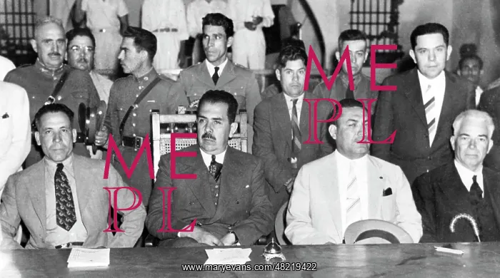 : Lazaro Cardenas : Lazaro Cardenas