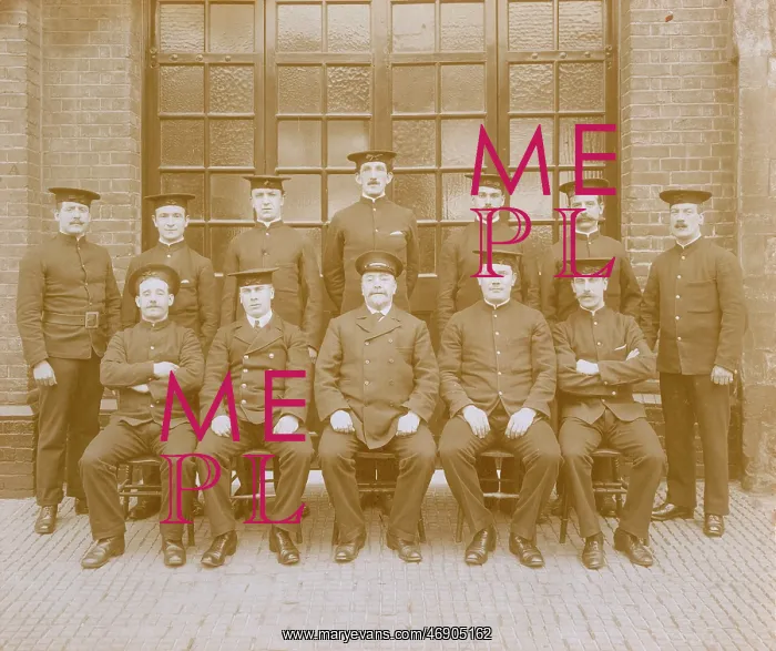 : LCC-LFB Fire Station firemen, group photo : LCC-LFB Fire Station firemen, group photo
