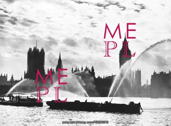 : LCC-LFB fireboats using monitors on the Thames, WW2 : LCC-LFB fireboats using monitors on the Thames, WW2
