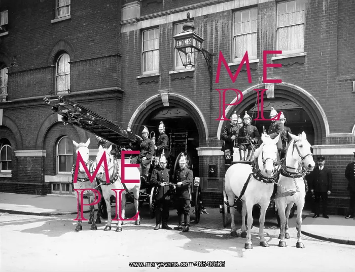 : LCC-LFB Kennington fire station, Lambeth : LCC-LFB Kennington fire station, Lambeth