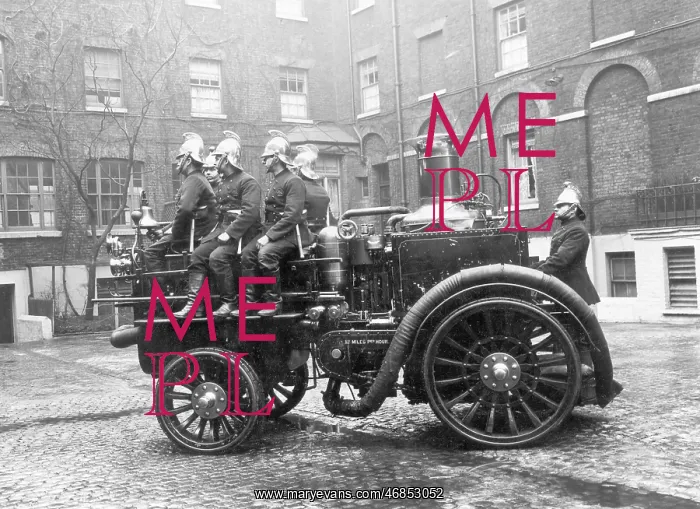 : LCC-LFB Merryweather self-propelled Fire King pump : LCC-LFB Merryweather self-propelled Fire King pump