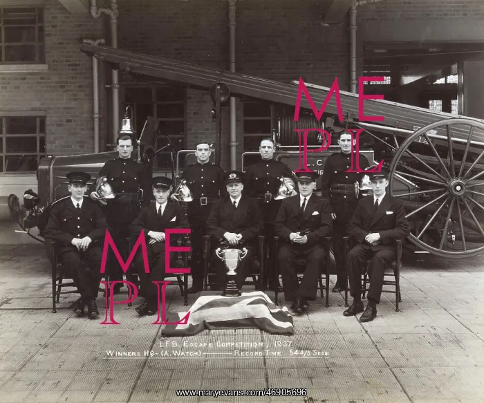 : LCC-LFB Motor Escape Competition winners 1937 : LCC-LFB Motor Escape Competition winners 1937