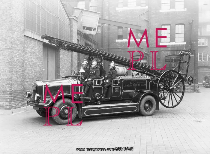 : LCC-LFB A motorised Dennis pump escape : LCC-LFB A motorised Dennis pump escape