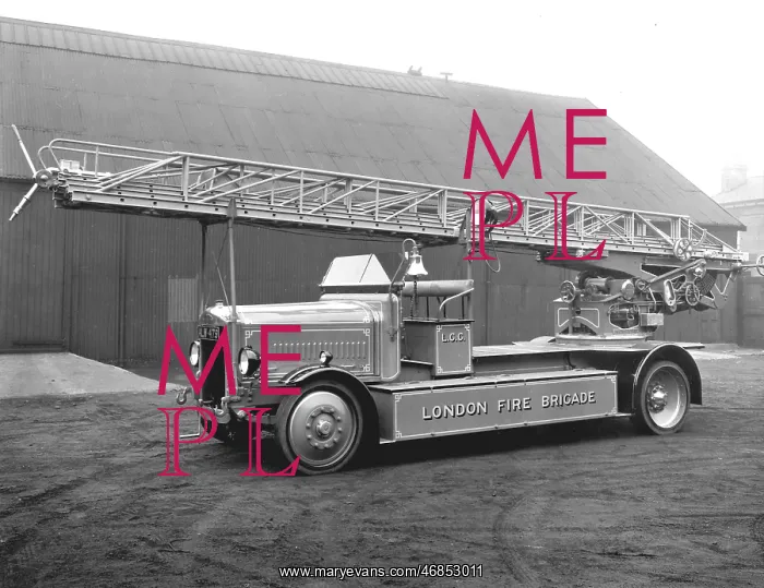 : LCC-LFB solid tyre Turntable Ladder : LCC-LFB solid tyre Turntable Ladder