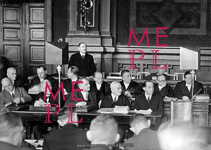 : Leading men of Reich Broadcasting on trial : Leading men of Reich Broadcasting on trial