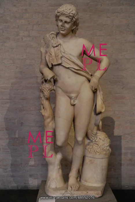 : Leaning satyr. Roman statue : Leaning satyr. Roman statue