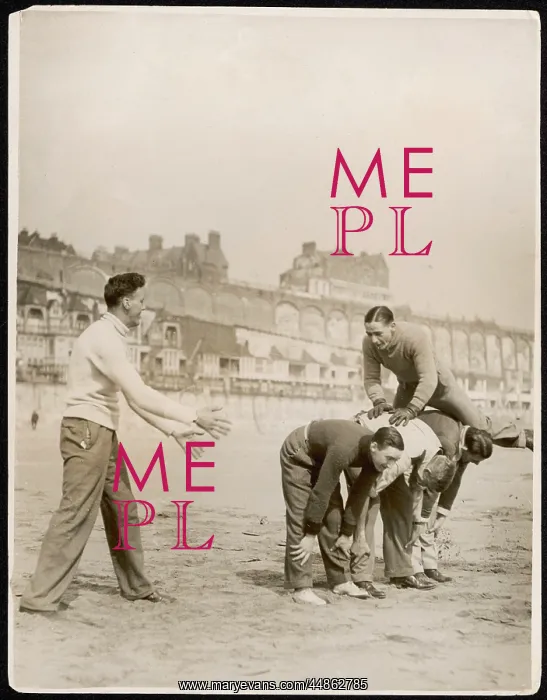: LEAP FROG ON THE BEACH : LEAP FROG ON THE BEACH