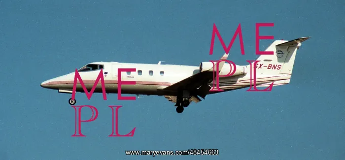 : Learjet 55 SX-BNS : Learjet 55 SX-BNS