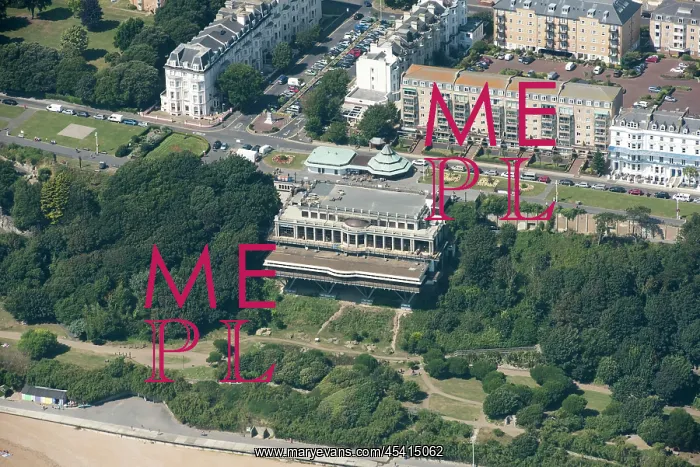 : Leas Cliff Hall, seaside pavilion, Folkestone : Leas Cliff Hall, seaside pavilion, Folkestone