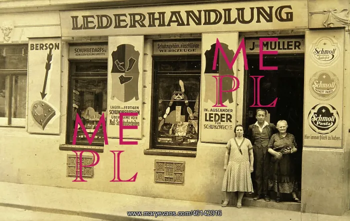 : Leather store Julie Muller in Vienna - About : Leather store Julie Muller in Vienna - About