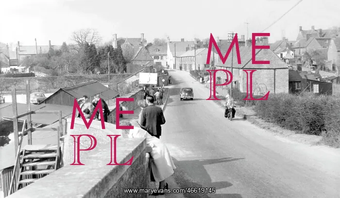  : Lechlade, view from the Bridge c1960