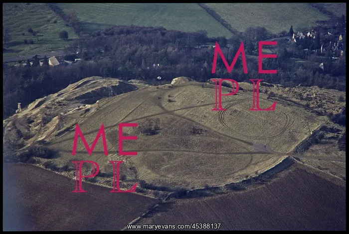 : Leckhampton Hill, Cheltenham, Gloucestershire : Leckhampton Hill, Cheltenham, Gloucestershire