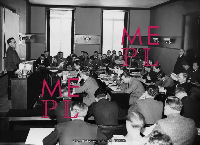 : Lecture in the Reich Press School, 1936 : Lecture in the Reich Press School, 1936