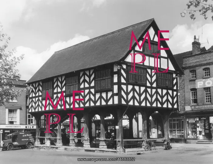 : LEDBURY MARKET HALL : LEDBURY MARKET HALL