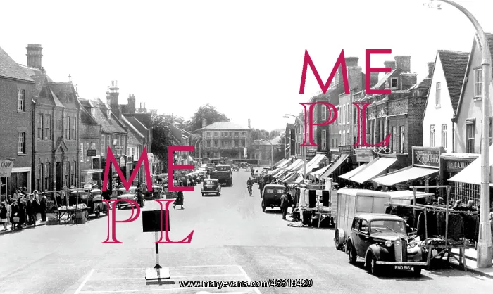  : Leighton Buzzard, High Street c1955