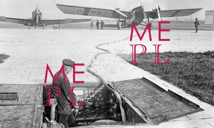 : The Leipzig Airport, 1927 : The Leipzig Airport, 1927