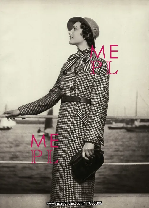 : Full length tweed coat 1935 : Full length tweed coat 1935