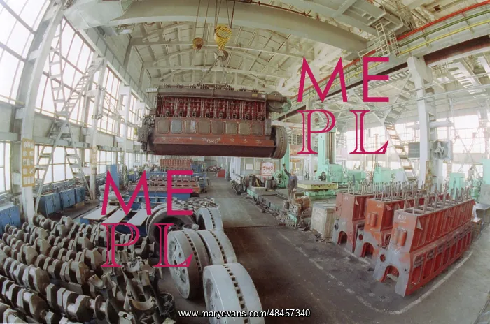 : Lenin Shipbuilding Plant in Astrakhan, 1992 : Lenin Shipbuilding Plant in Astrakhan, 1992