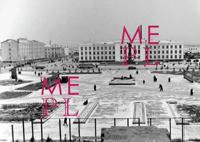 : Lenin Square. Yakutsk, 1968 : Lenin Square. Yakutsk, 1968