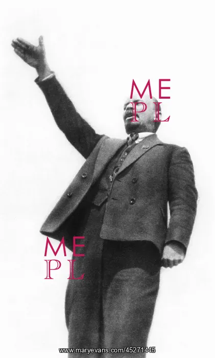 : Lenin at the unveiling of a monument to Cossack : Lenin at the unveiling of a monument to Cossack
